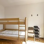 Zeebries 0505 E5 شقة فينداوني
