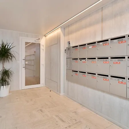 Zeebries 0505 E5 아파트 웬두이니